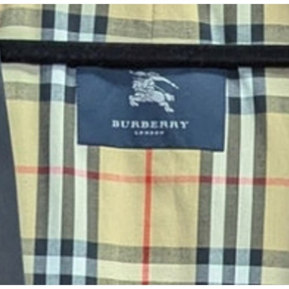 Burberry Black Belted Trench Coat - Picture 8 of 13